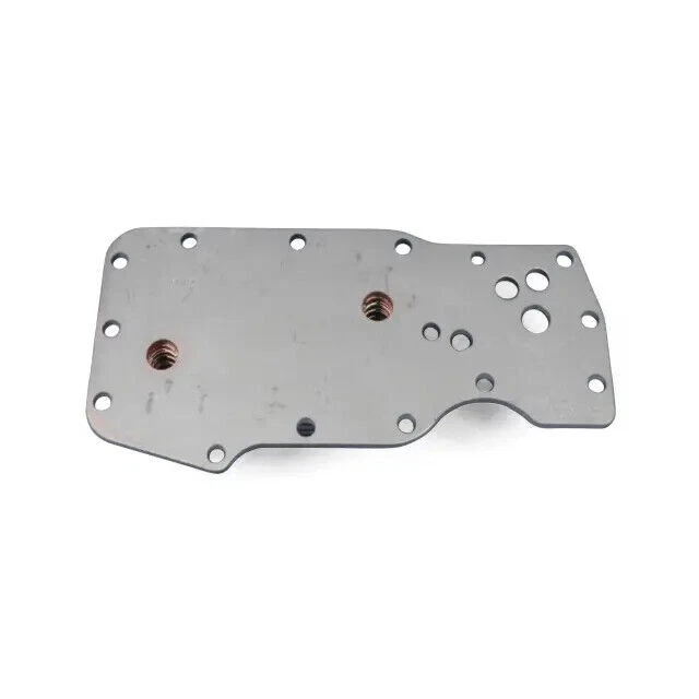 Enfriador de aceite de motor delantero genuino Mopar 2007-2024 Dodge Ram 3500 68015126AA Foto 4 de 4