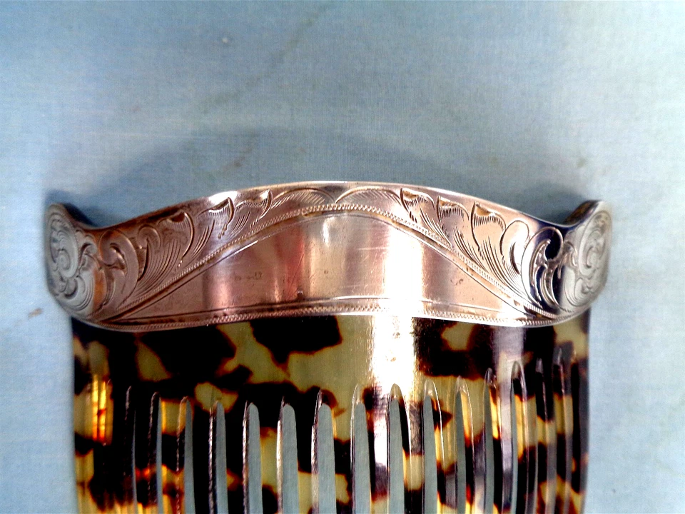 Antique Victorian Silver Plated Back Hair Comb - Engraved Mount Excellent - Image 2 of 2