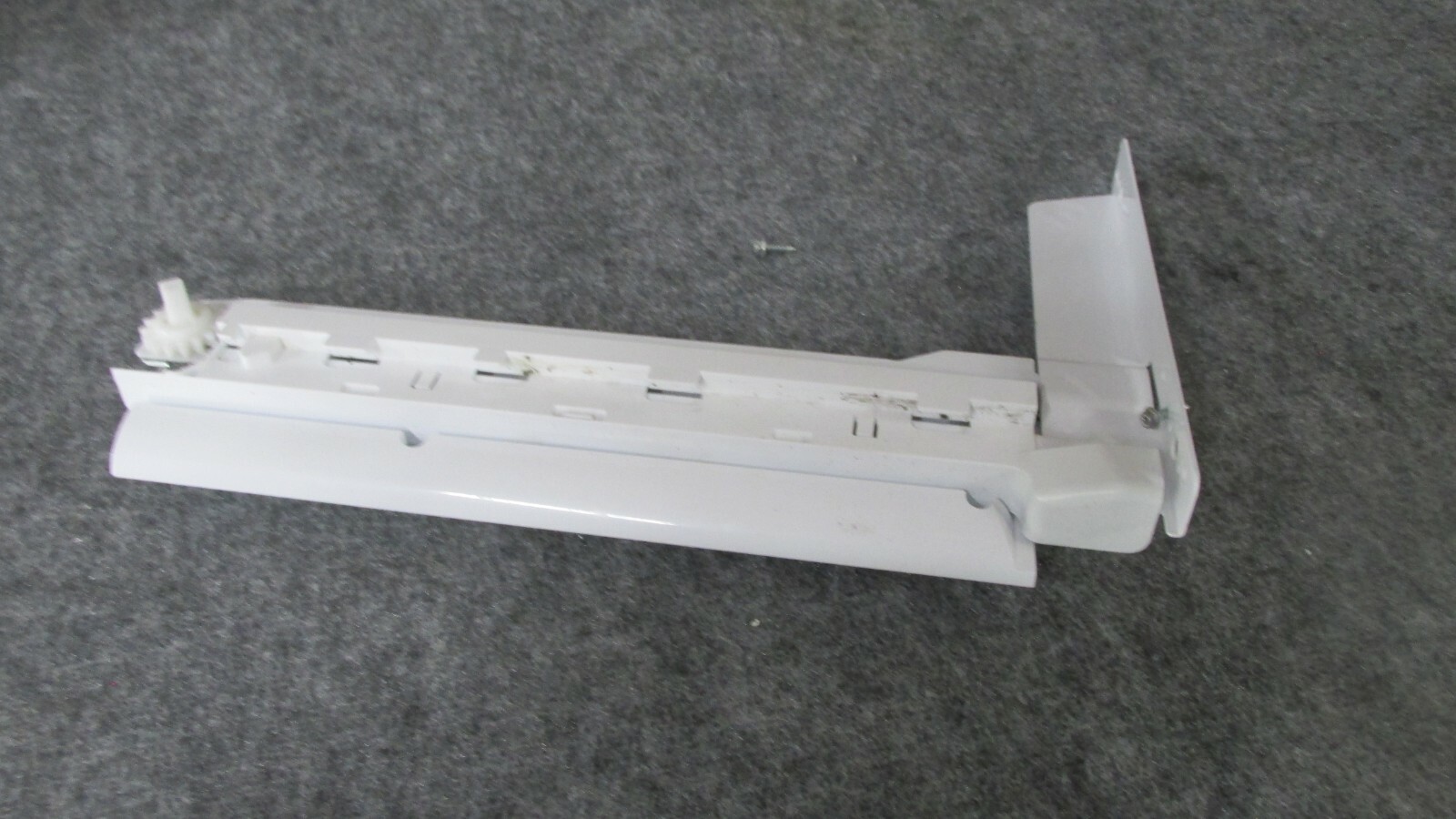 AEC73877602 LG REFRIGERATOR FREEZER DOOR RAIL GLIDE LEFT SIDE | eBay