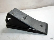 3CHL Cast Long Bucket Tooth