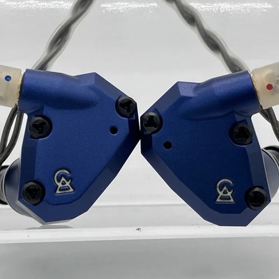 Campfire Audio Mammut CAM-5584 Dreifach Hybrid Treiber IEM Kopfhörer aus Japan