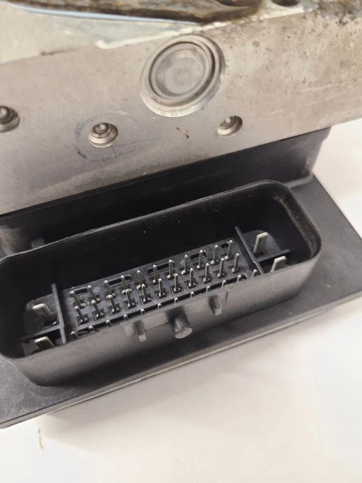 Chevrolet Avalanche 1500 2007 conjunto de piezas de freno antibloqueo 4 ruedas ABS Foto 3 de 4