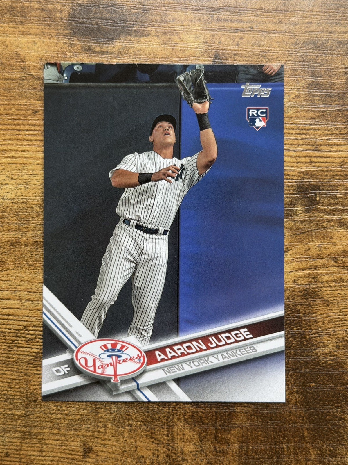 2017 Topps - Aaron Judge #287 Fielding (RC) New York Yankees Judge Rookie