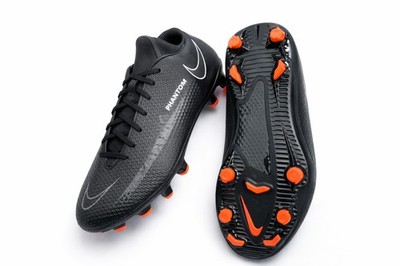 Nike  Fußballschuhe Phantom Gr 44 Neu Original Kunstrasen FIFA UEFA