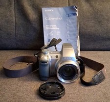 Sony Cyber Shot DSC-H2 Snap/Click Button Detached. Parts Or Repair W/ Manual