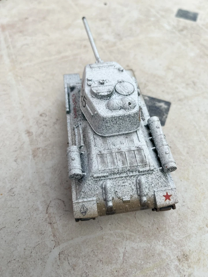 Solido char T34/85 Russe campagne Russie Modèle Rare - Photo 4/4