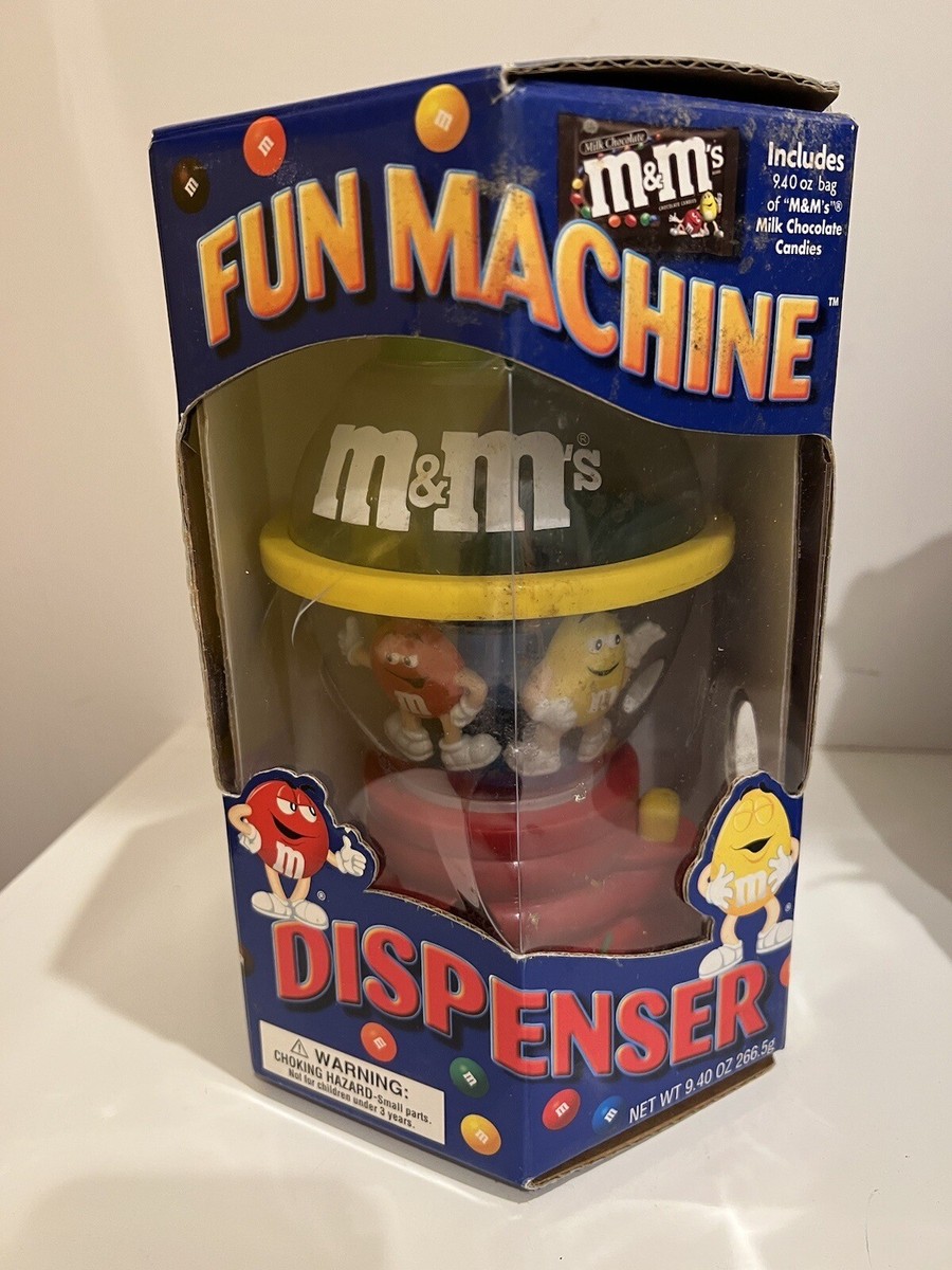 特撮 M&M's Fun Machine Dispenser M&M'S Fun Machine Dispenser | M&M'S® | M&M'S