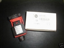 ALLEN BRADLEY 802F-S62P2 KEY INTERLOCK SWITCH 802FS62P2