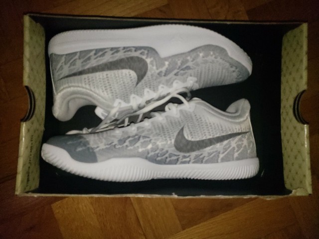nike mamba rage pure platinum