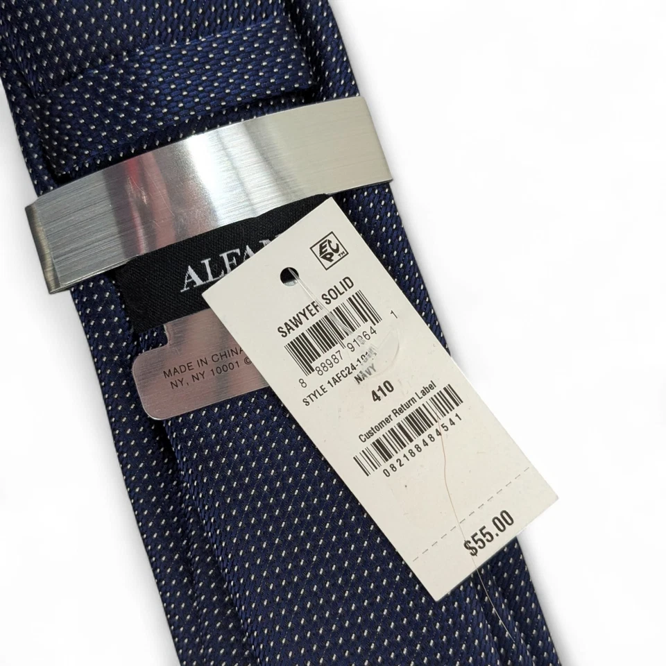 Corbata para hombre Alfani Sawyer texturizada lisa moderna delgada 2 3/4" azul marino $55 Foto 3 de 4