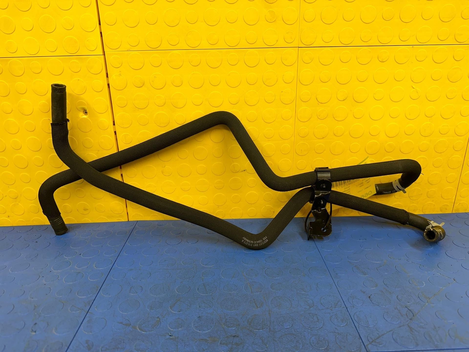 05 06 07 08 BENTLEY Continental GT 6.0L HVAC Heater Hose Line OEM 3W1819373A