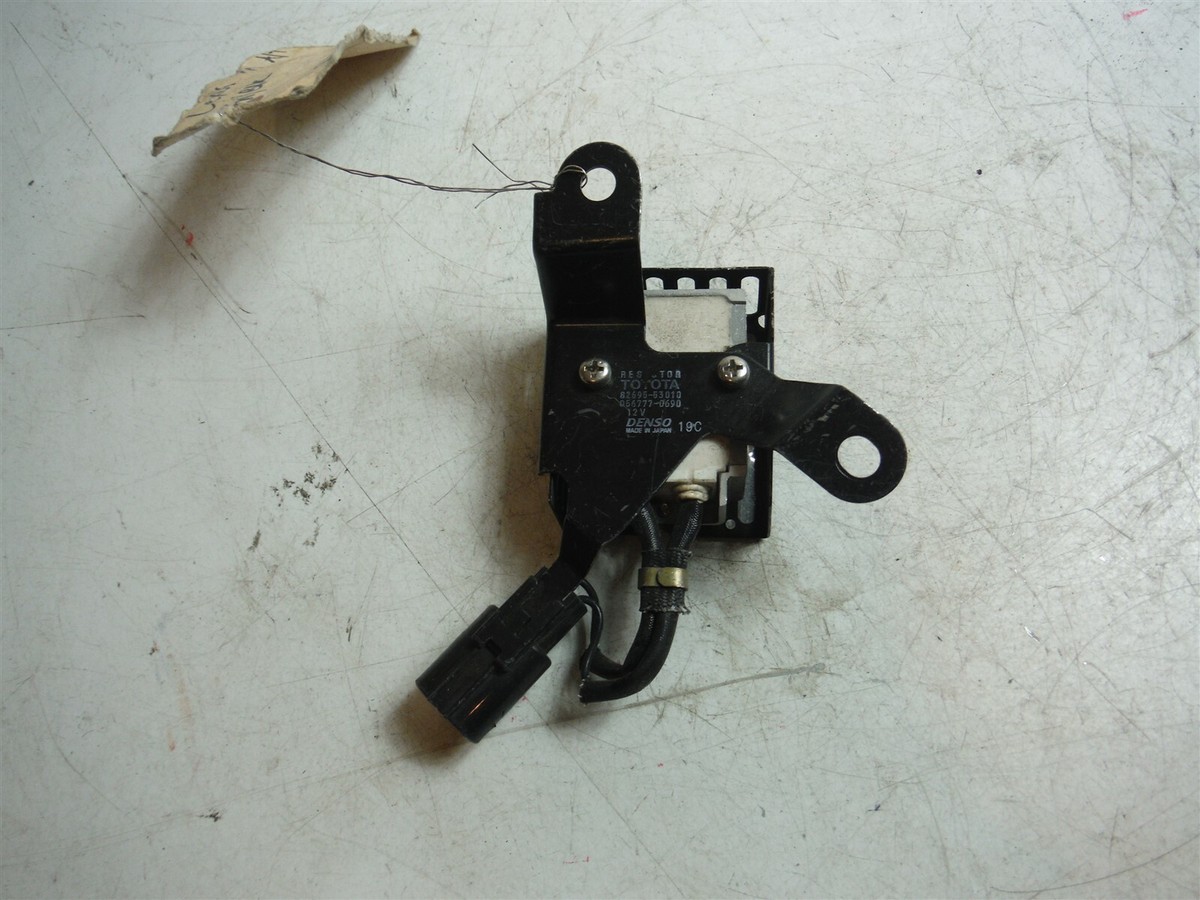 2003 LEXUS IS300 DAYTIME RUNNING LIGHT LAMP RESISTOR MODULE RELAY