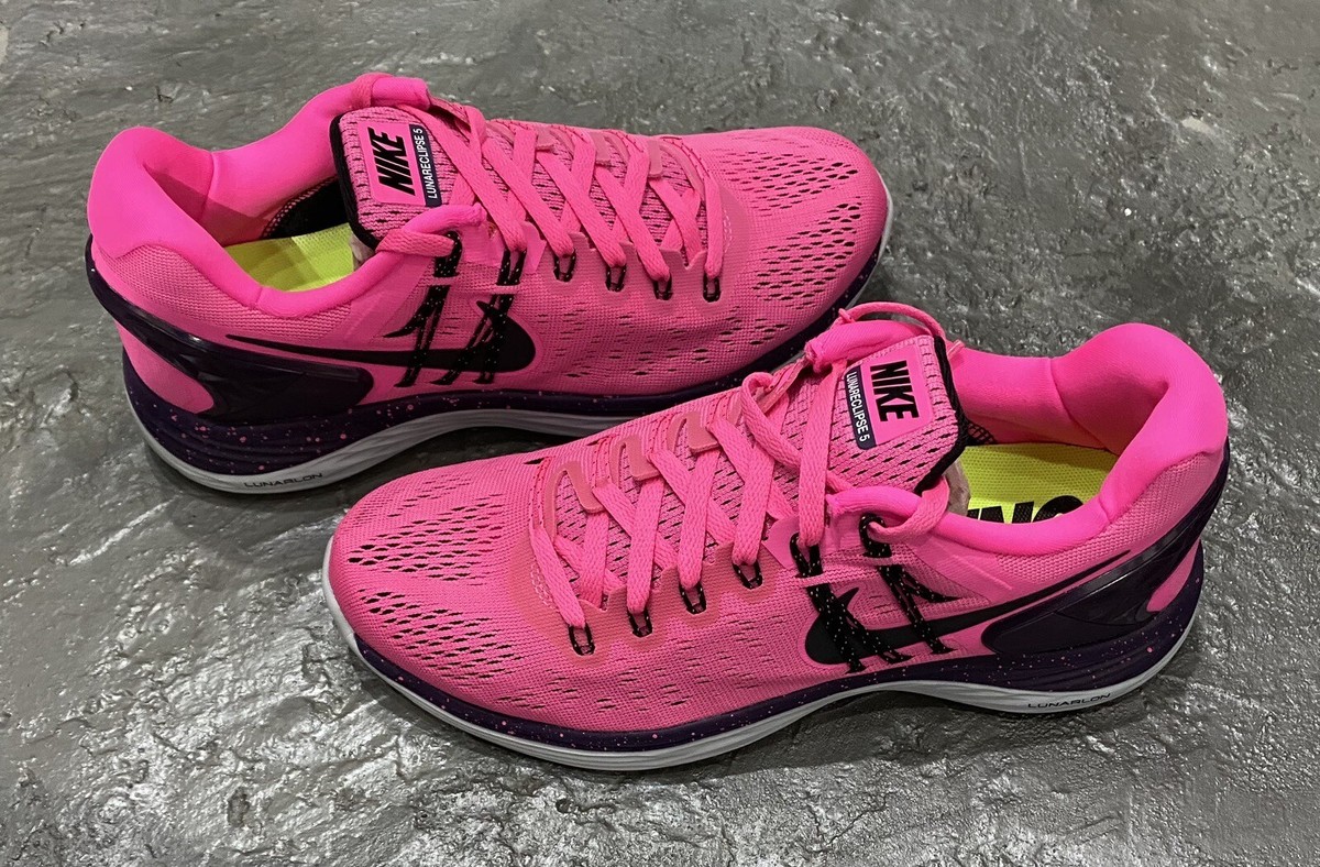 NIKE Lunareclipse Pink Athletic Running Sneakers