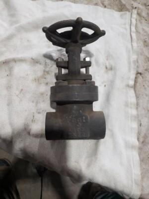 NEW FLOWSERVE Vogt 15111 GATE VALVE 1/2'' 1500 A105-BODY 100-PSI API 602