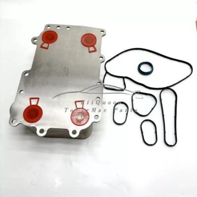 New 1857500 2397569 For Kenworth, Peterbuilt, Paccar Oil Cooler