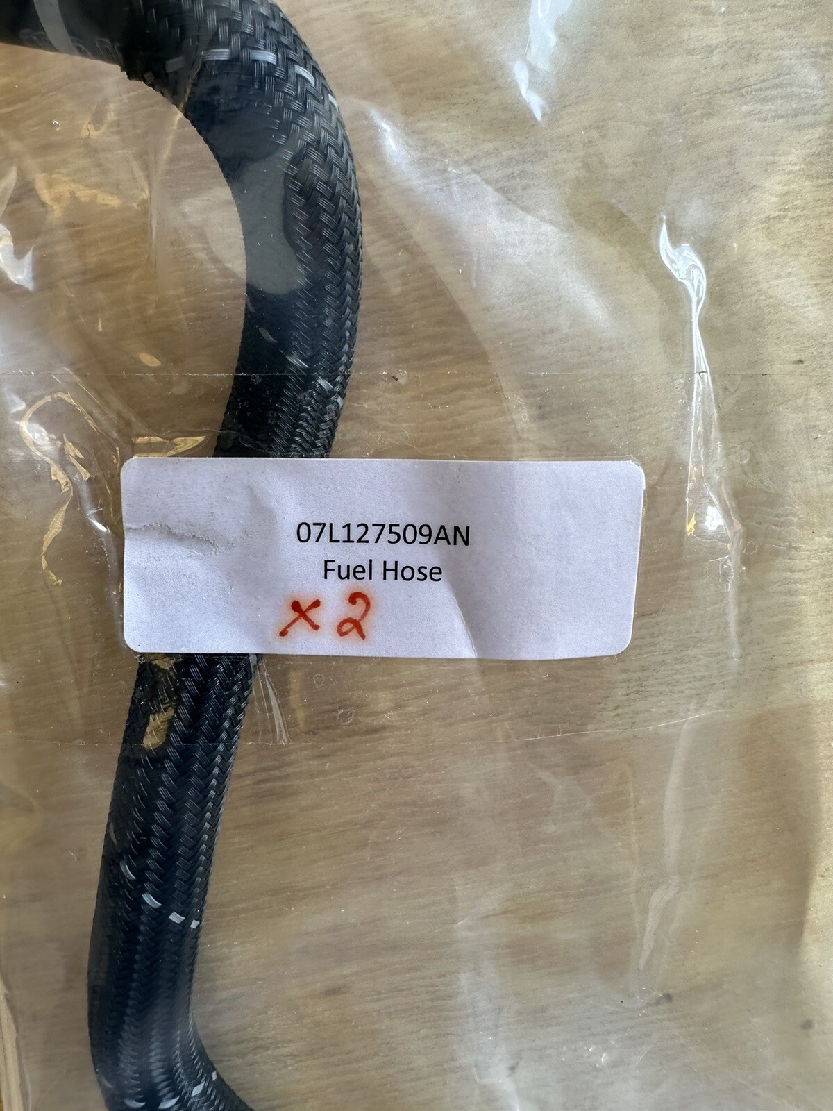 Audi R8 Fuel hose 07L127509