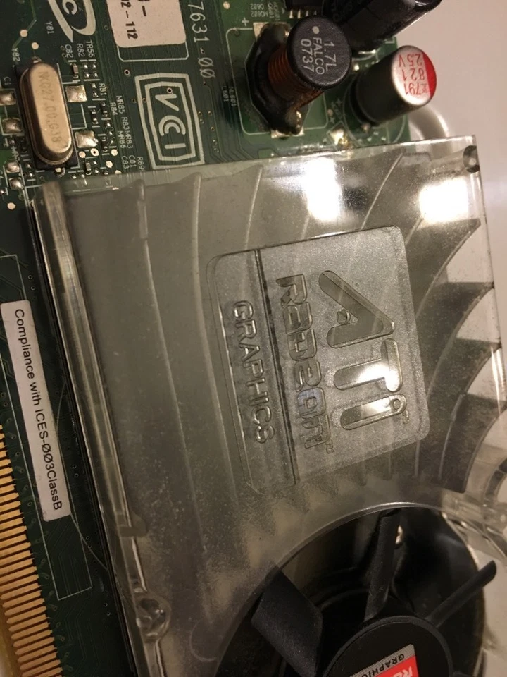 OEM Dell ATI 102-B27602 Radeon HD 2400 XT 256MB S-Video Graphics Card FM351 - Image 3 of 4