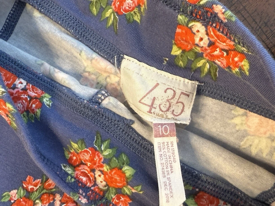 Pantalón Capri Matilda Jane 435 Colección Azul Floral Talla 10 Foto 4 de 4