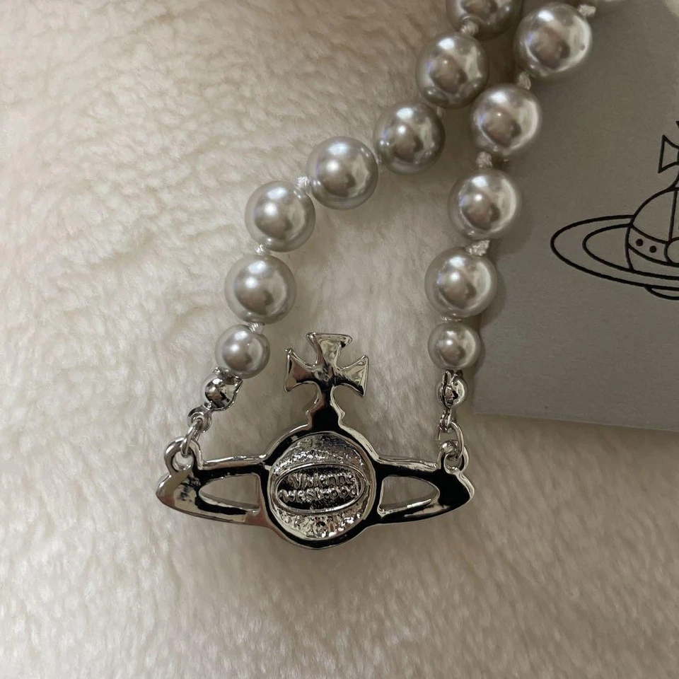 Gargantilla Vivienne Westwood Orb Collar Gris 1 Fila Perla Plata con Cordón Foto 3 de 4