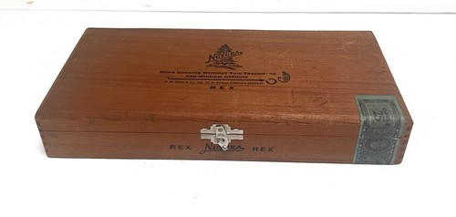 Vintage NUTURA CIGAR CEDAR Box REX Empty JB Back & Co.