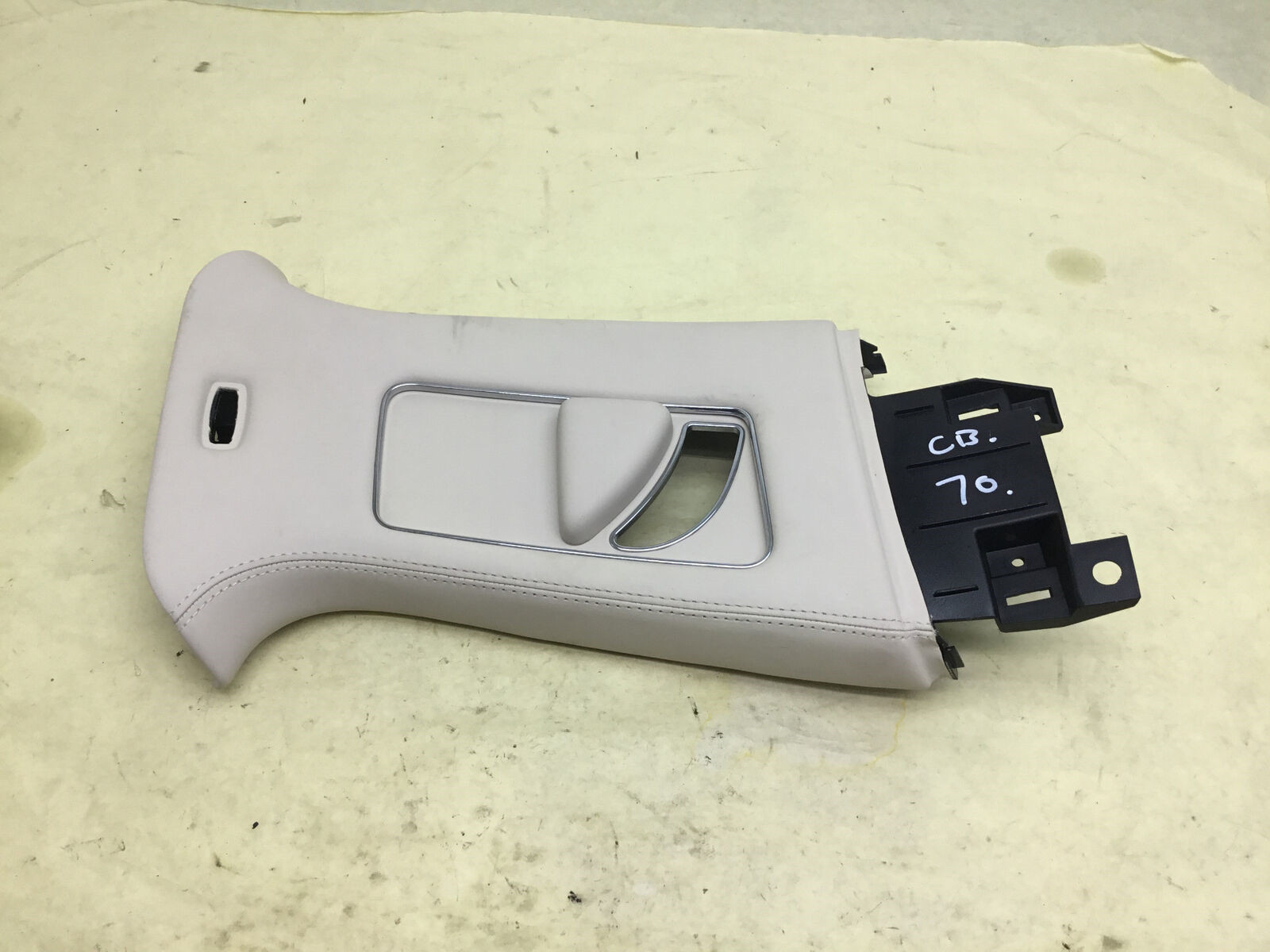Bentley Flying Spur W12 Right Passenger Upper B Pillar Trim Panel Cover 13-18|:Y