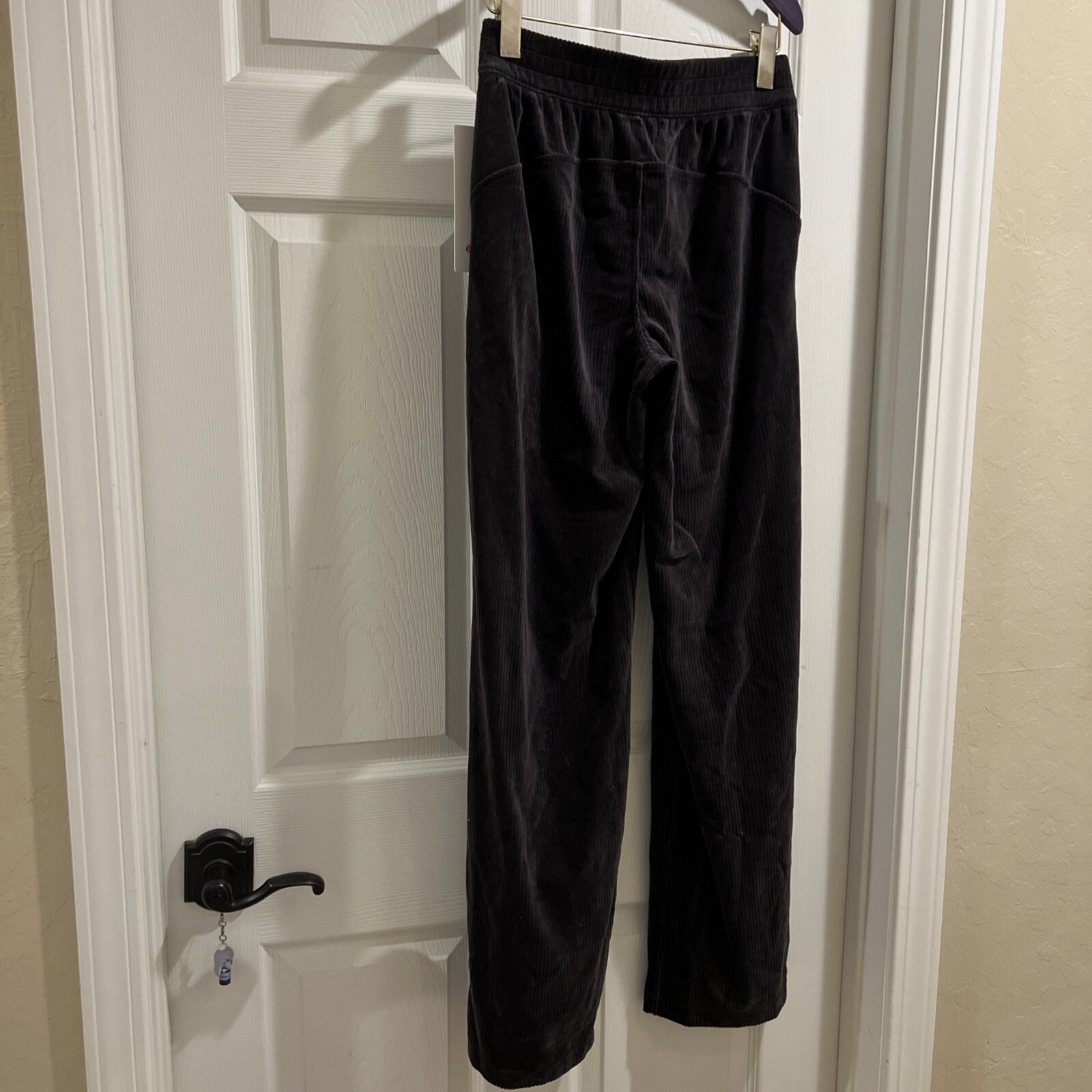 Picture 4 of 6