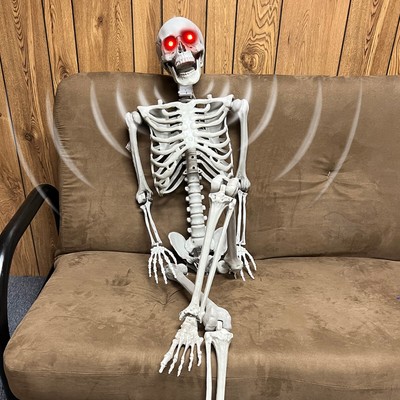 5.5FT Halloween Skeleton Realistic Life Size Human Skeleton with LED Glowing Eye