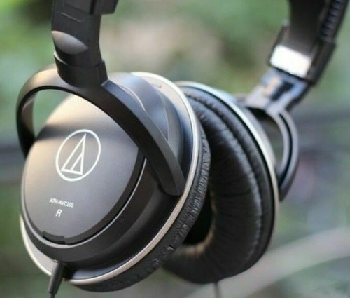 Audio-Technica - ATH-AVC200 - Sonicpro Over-Ear Headphone - Black  4961310132750 | eBay
