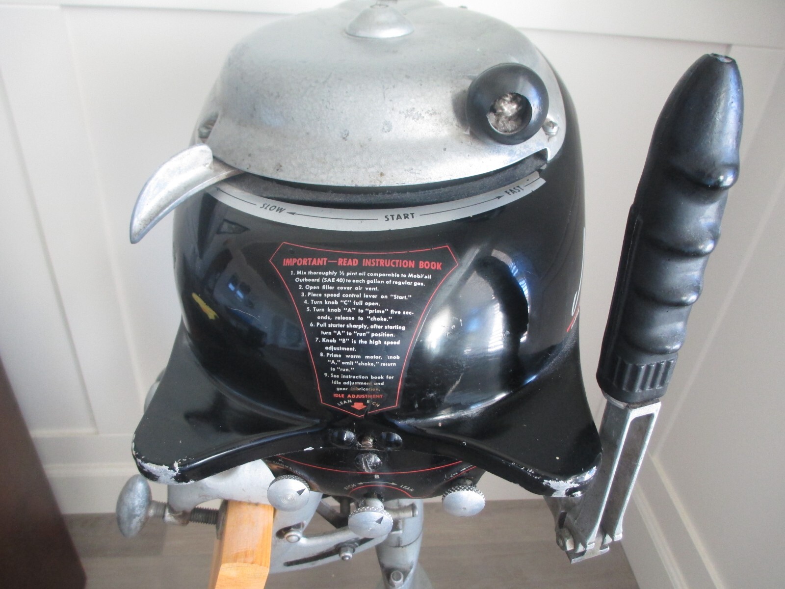 1947 Martin "60" Outboard Motor & Stand eBay