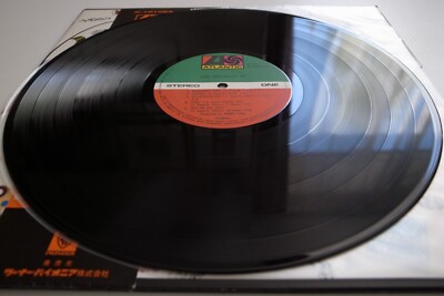 Led Zeppelin ‎– Led Zeppelin III JAPAN w/Poster NEAR MINT vinyl LP