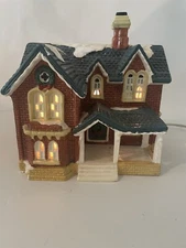 Santa's Best SYA Thailand 1994 Lighted Porcelain Christmas Village House
