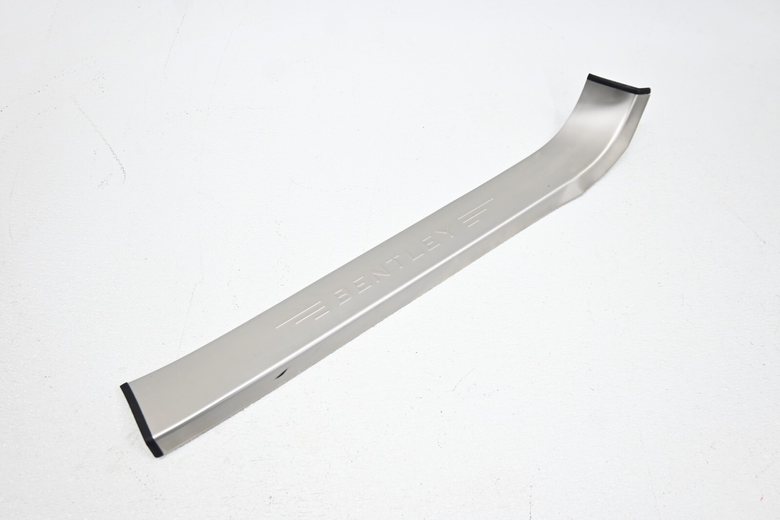 ⭐ 06-12 Bentley Continental Front Right Passenger Door Sill Scuff Plate Oem