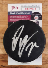 Patric Hornqvist Signed Puck w/ JSA COA #UU39274 Pittsburgh Penguins Panthers