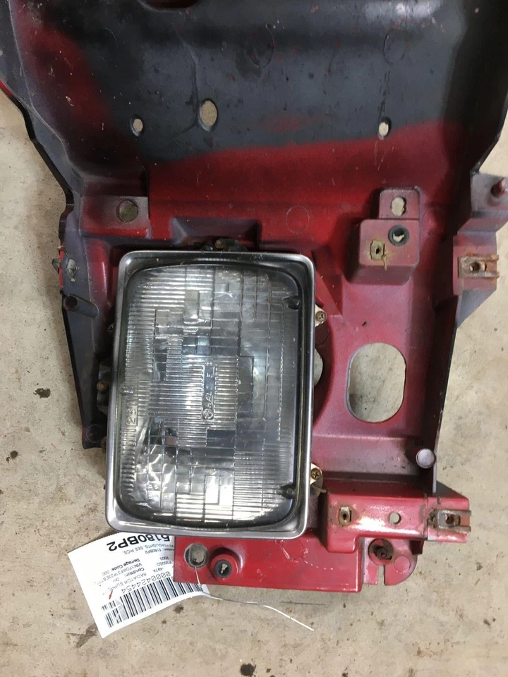 03 FORD F350 SD PICKUP Header Panel Painted Grille With Headlights - Imagem 3 de 4