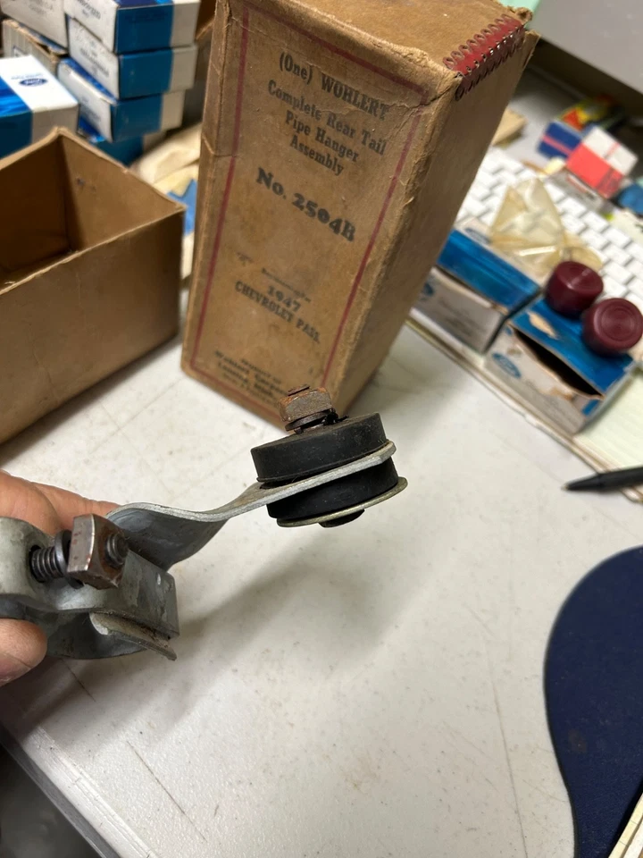 1947 Chevrolet Styleline Fleetline Convertible Wohlert Tail Pipe Hanger NEW USA - Image 4 of 4