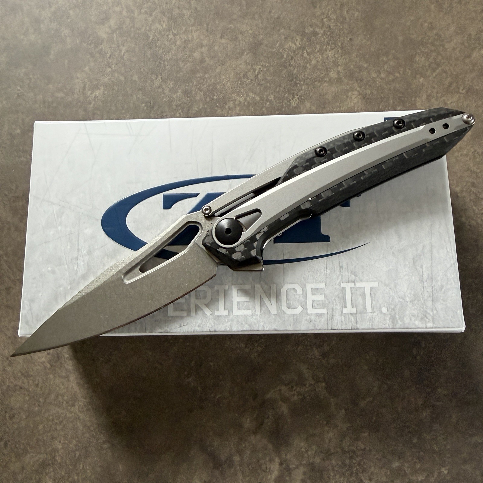 ZERO TOLERANCE ZT0990 Liner Lock Folding Knife (Carbon Fiber/CPM-20CV) EDC NEW!