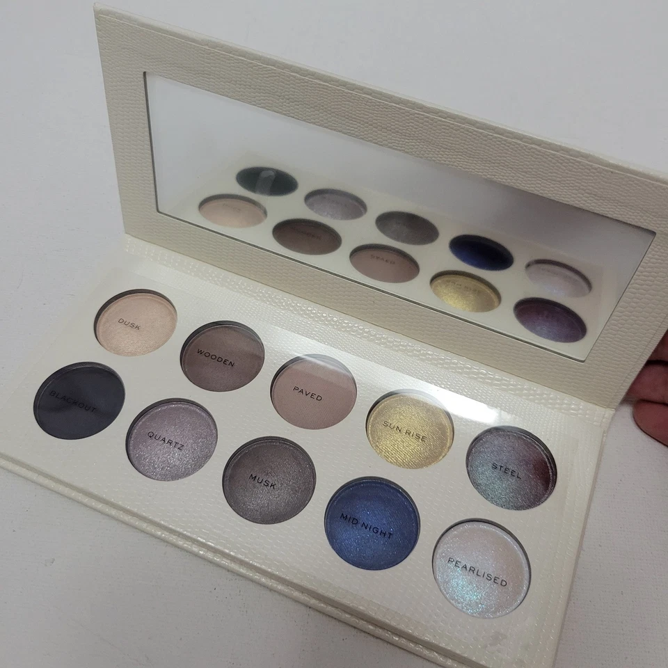 NEW Revolution Pro - Night and Day - Color Focus Shadow Palette 10 Pigments - Image 4 of 4