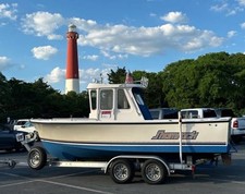 SHAMROCK PILOTHOUSE WIDE BODY NEEDS NOTHING RESTORED BETTER THAN NEW W/ NEW TRLR