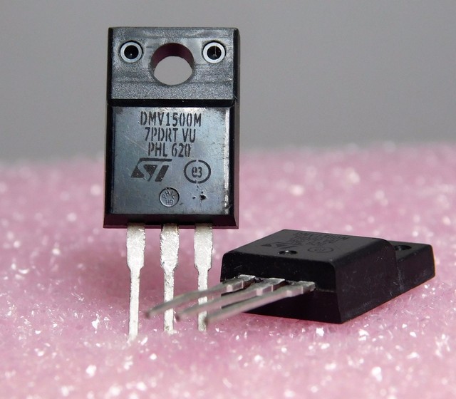 DMV1500M / DAMPER DIODE / TO220FI / 2 PIECES (qzty) | eBay