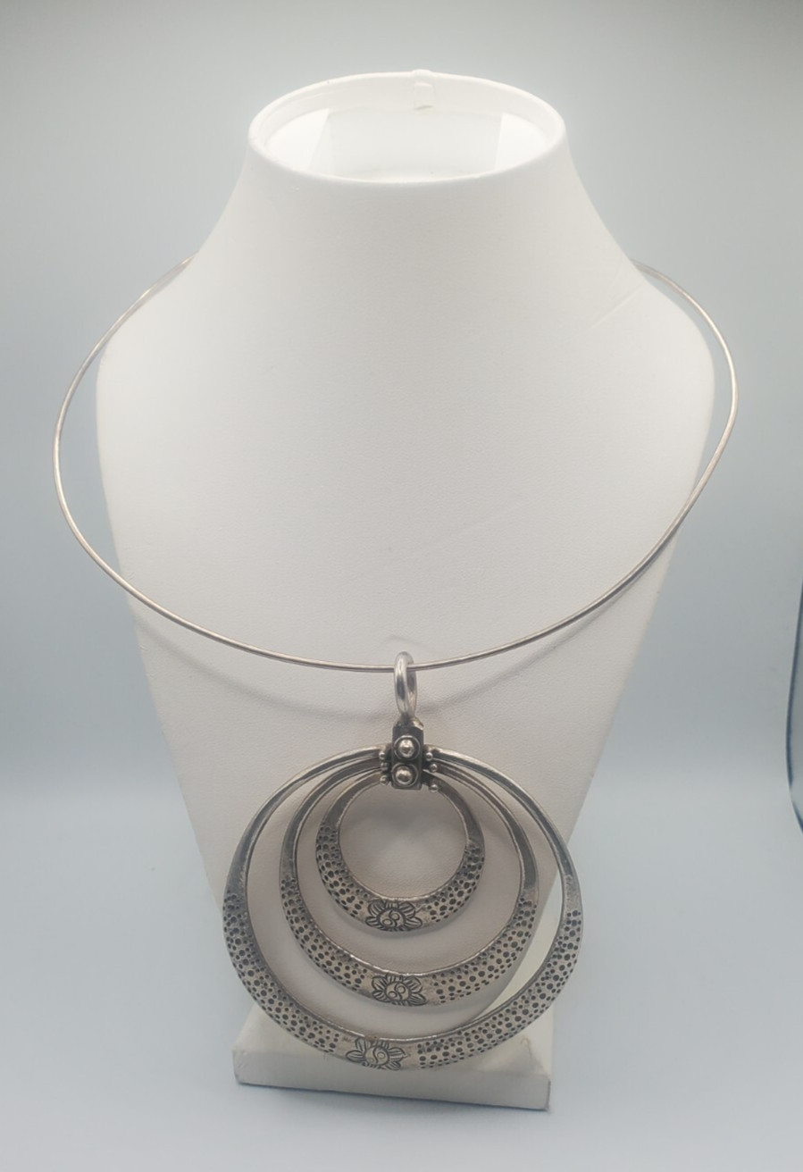 Statement Necklace with Concentric Circle Pendant… - image 5