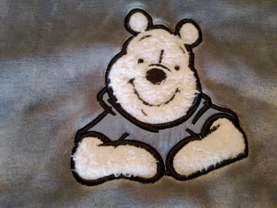 Одеяло Disney Baby Winnie The Pooh Baby серые флисовые ягнята и плющ 40x28"" - Изображение 3 из 4