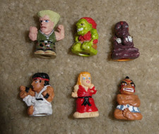 Lot of 6 Small Plastic Karate and Other Character Toy Figures 1" Tall
