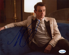 Thomas Doherty "Gossip Girl" AUTOGRAPH Signed 'Max Wolfe' 8x10 Photo L ACOA
