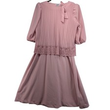 Cue Fashions Vintage Pink Pleated Lace Trim Midi Dress 16W Made in USA Pussybow