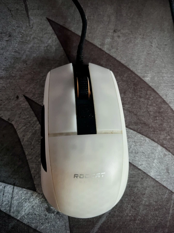 Roccat Burst Pro White Rgb Ultralight Wired Mouse Turtle Beach 16K Dpi - Immagine 3 di 3