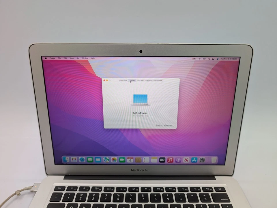 2017 Apple MacBook Air A1466 13" Intel i5-5350U 8GB RAM 256GB SSD macOS Monterey - Image 3 of 4