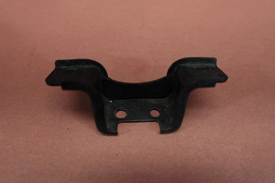 Soporte guardabarros asiento trasero Yamaha VStar V Star 650 XVS650 1998-2015 Foto 2 de 4