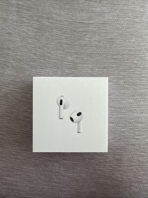 Apple AirPods (3rd Generation - Lightning) Nagelneu Verpackt