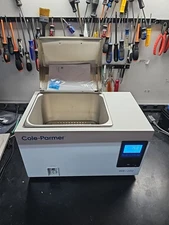 2024 NEW Cole-Parmer WB-200 Water Bath 120 VAC, 60 Hz, EW-78905-22, 6.6-Liter