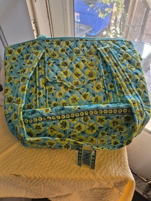 Maggi B Quilted Tote Green Floral with Small Zip Bag 12''x9''